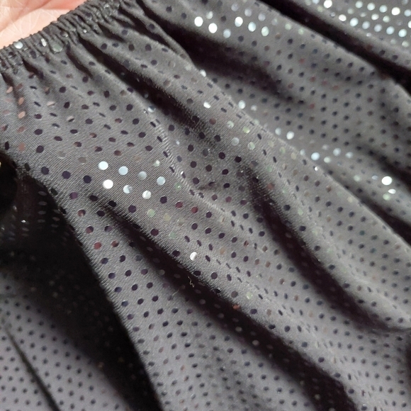 Tattoo Black Squence Top. Size Medium - Picture 5 of 7